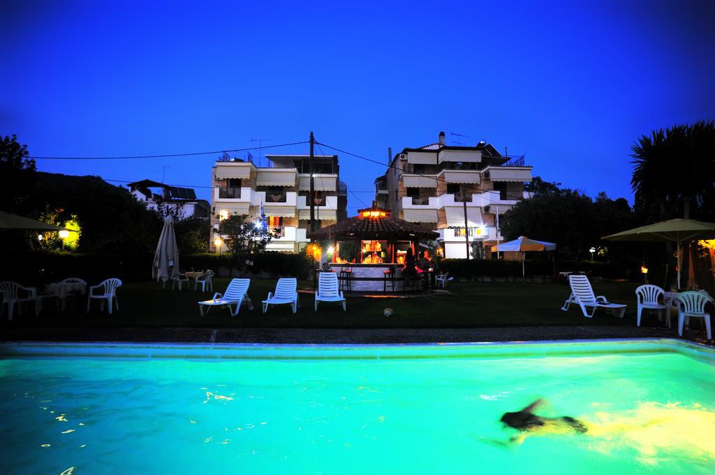 Iliahtida Apartments Rovies Exterior foto